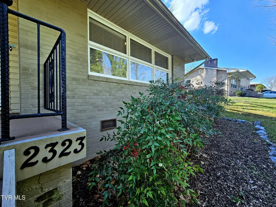 2323 Inglewood Drive, Kingsport, TN 37664 - #2