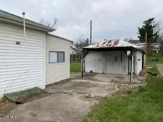 301 West Cherry Street, Marion, VA 24354 - #3