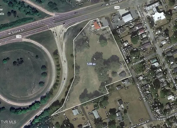 724 Plantation Road, Kingsport, TN 37660