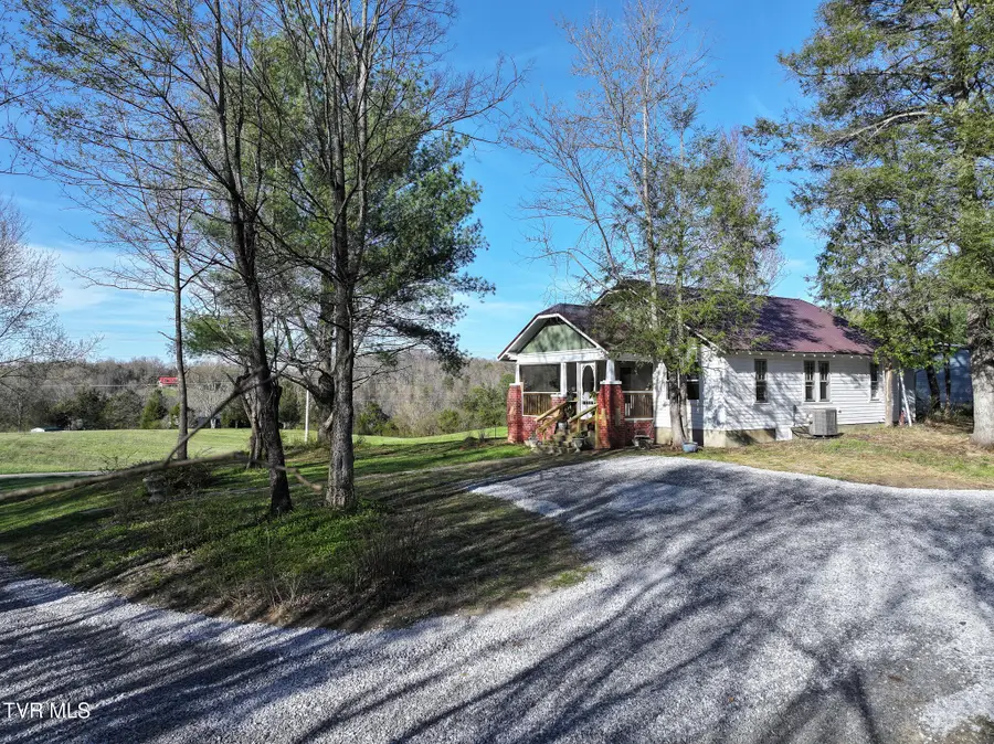 740 Fishpond Road, Chuckey, TN 37641 - #2