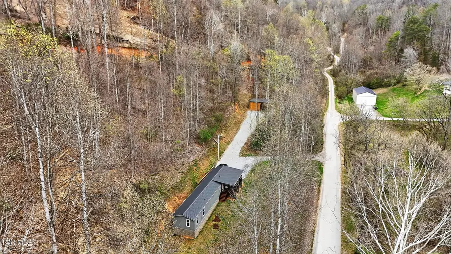 483 Trotters Lane, Gate City, VA 24251 - #2