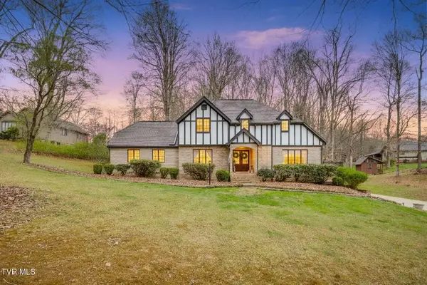 2506 Beechwood Drive, Elizabethton, TN 37643