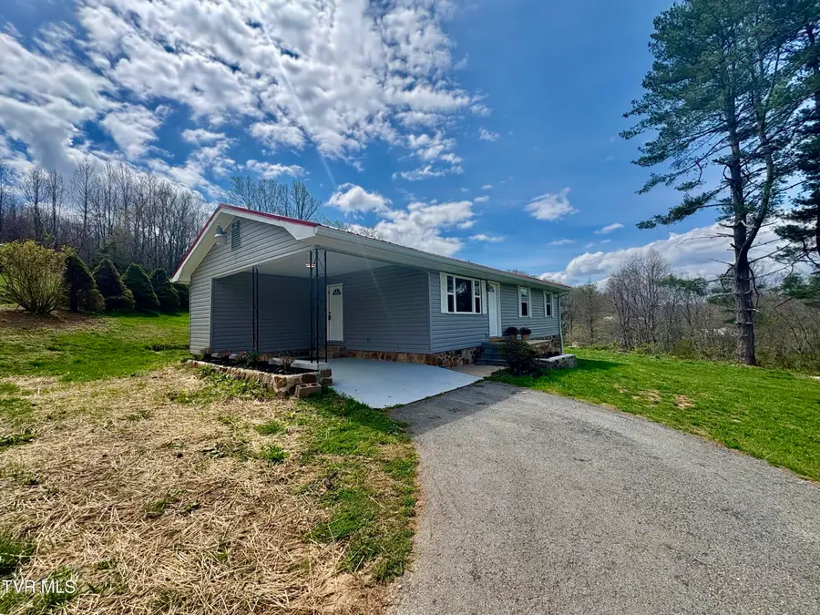 1849 Old Harlan Road, Jonesville, VA 24263 - #2