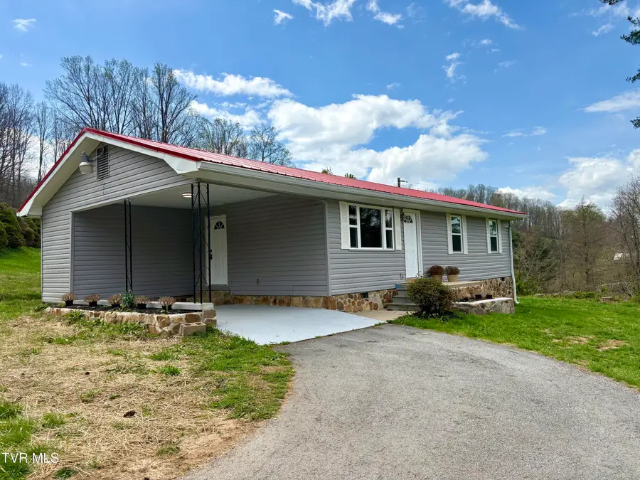 1849 Old Harlan Road, Jonesville, VA 24263 - #3