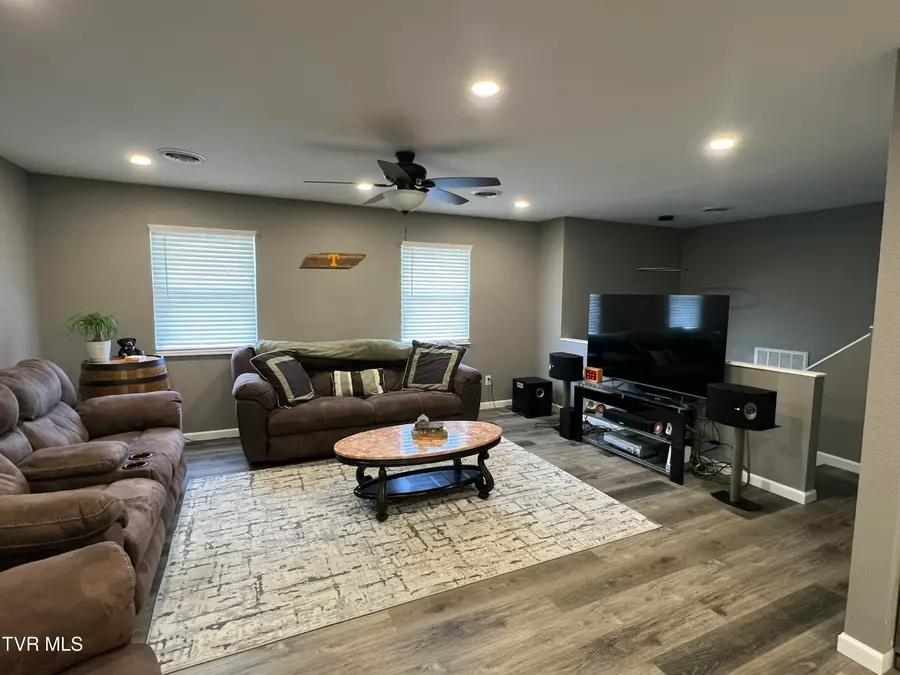 287 Guinn Drive, Greeneville, TN 37743 - #2