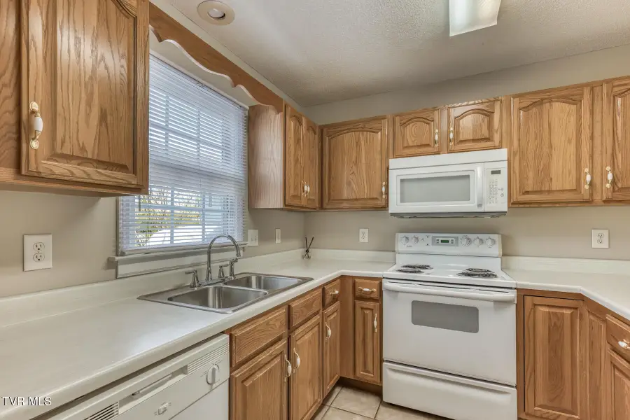 716 King Springs Road #Apt 7, Johnson City, TN 37601 - #3