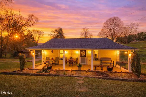 517 Cherokee Drive, Mount Carmel, TN 37645