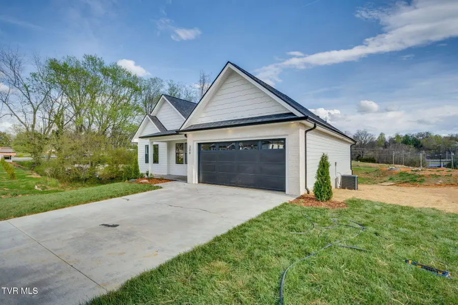 306 Ty's Place, Kingsport, TN 37663 - #3