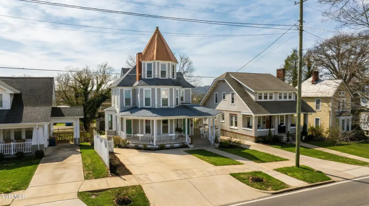 920 Pennsylvania Avenue, Bristol, TN 37620 - #1