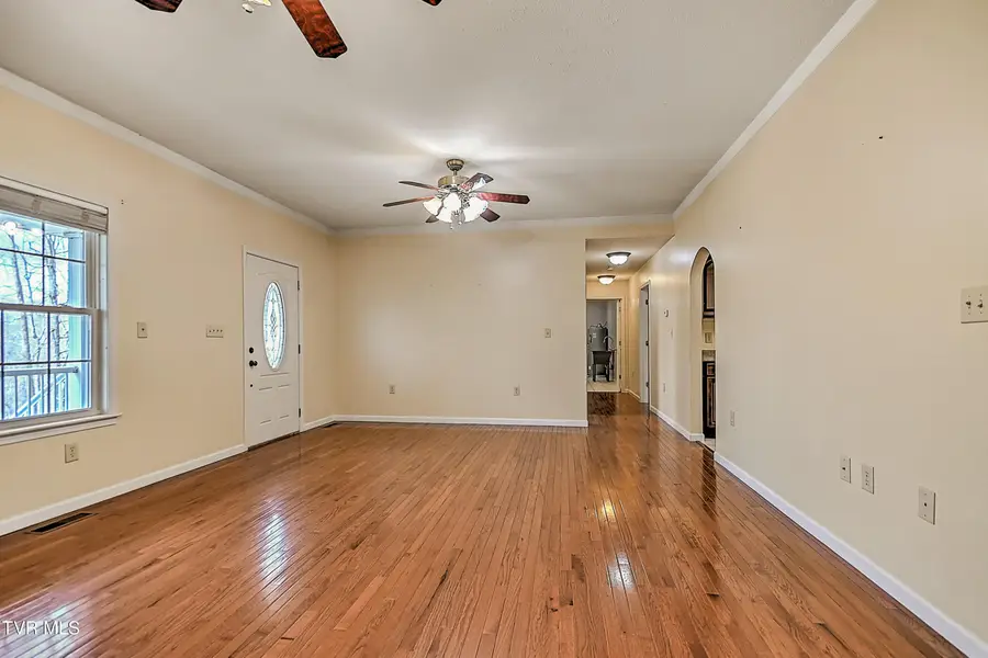 175 Amberwood Drive, Bristol, VA 24202 - #3