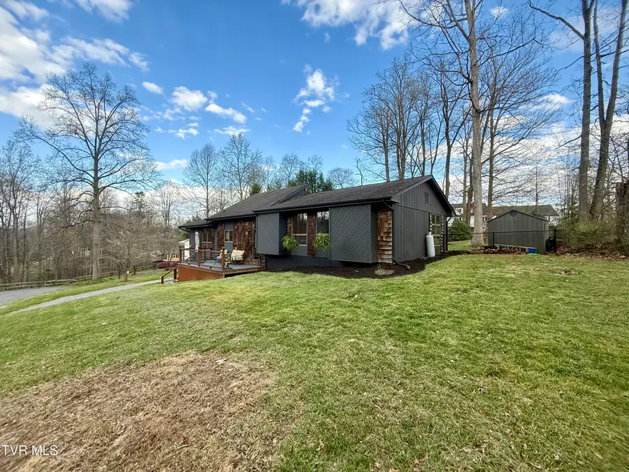 106 Revere Circle, Elizabethton, TN 37643 - #2