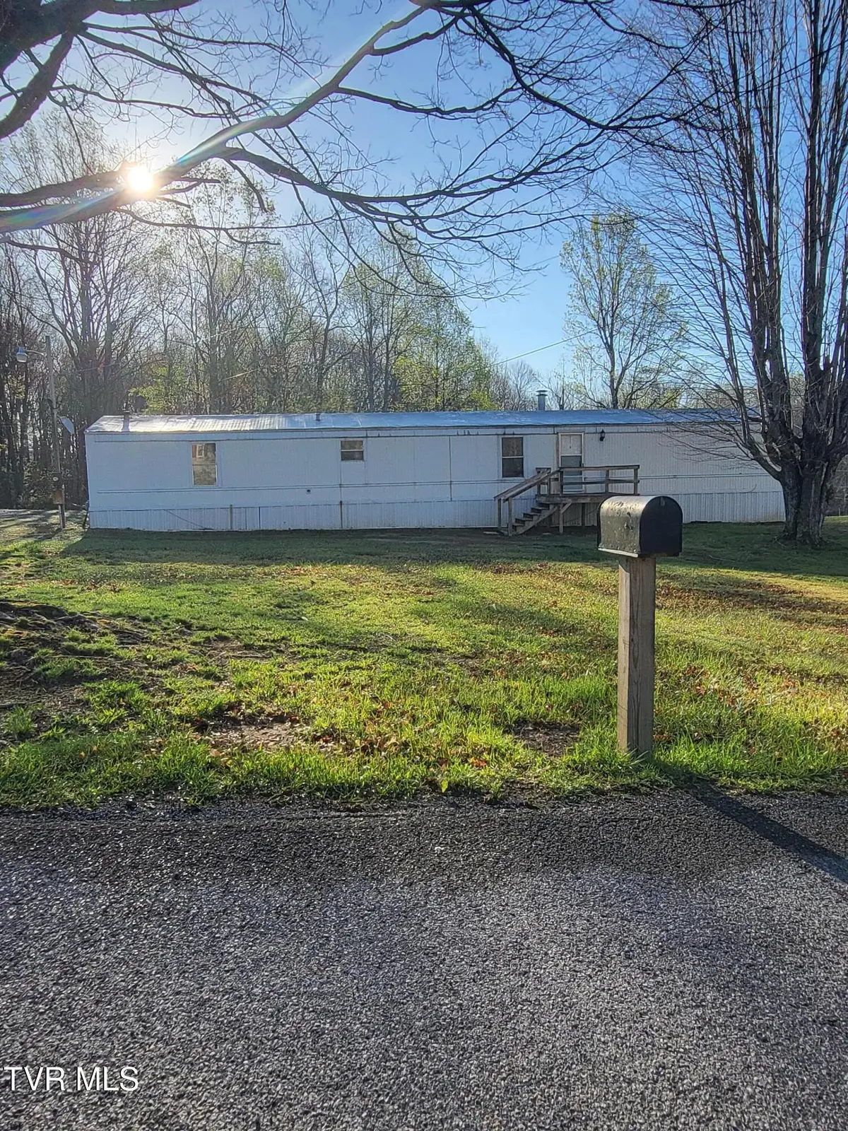 176 Hallborough Drive, Jonesborough, TN 37659 - #1