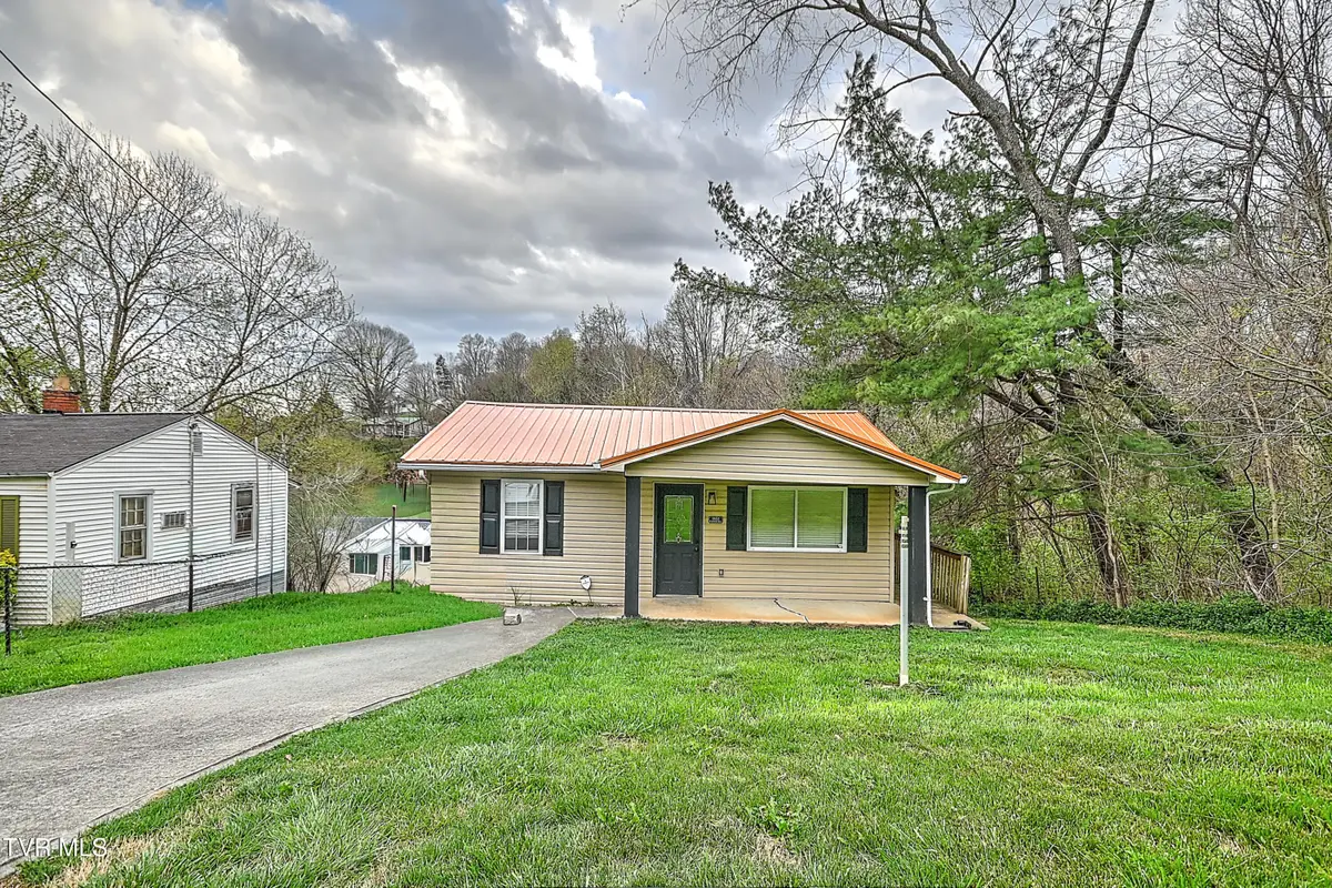 1651 Central Avenue, Elizabethton, TN 37643 - #1