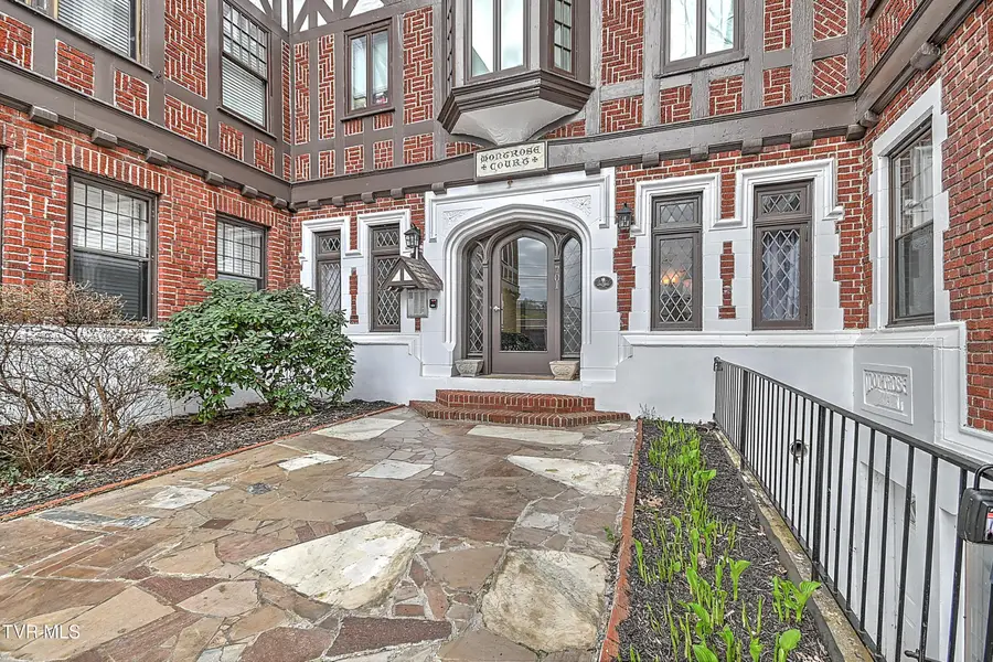 701 West Locust Street #Apt 31, Johnson City, TN 37604 - #3