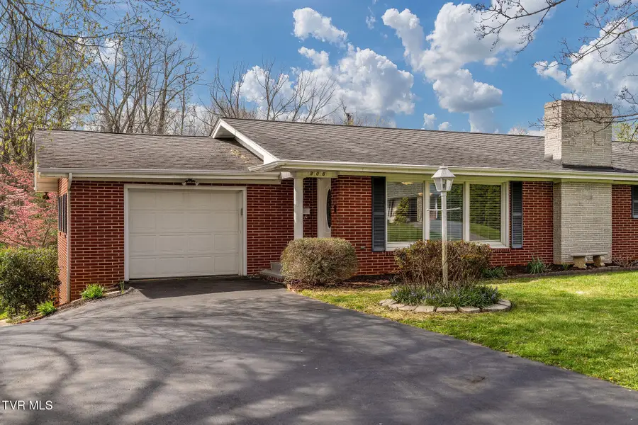 906 Althea Street, Johnson City, TN 37601 - #2