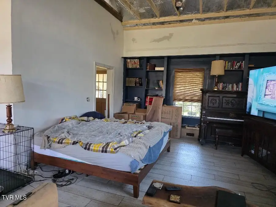 110 East Pine Street, Johnson City, TN 37601 - #2