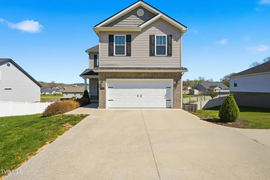 1512 West College Street, Jonesborough, TN 37659 - #2