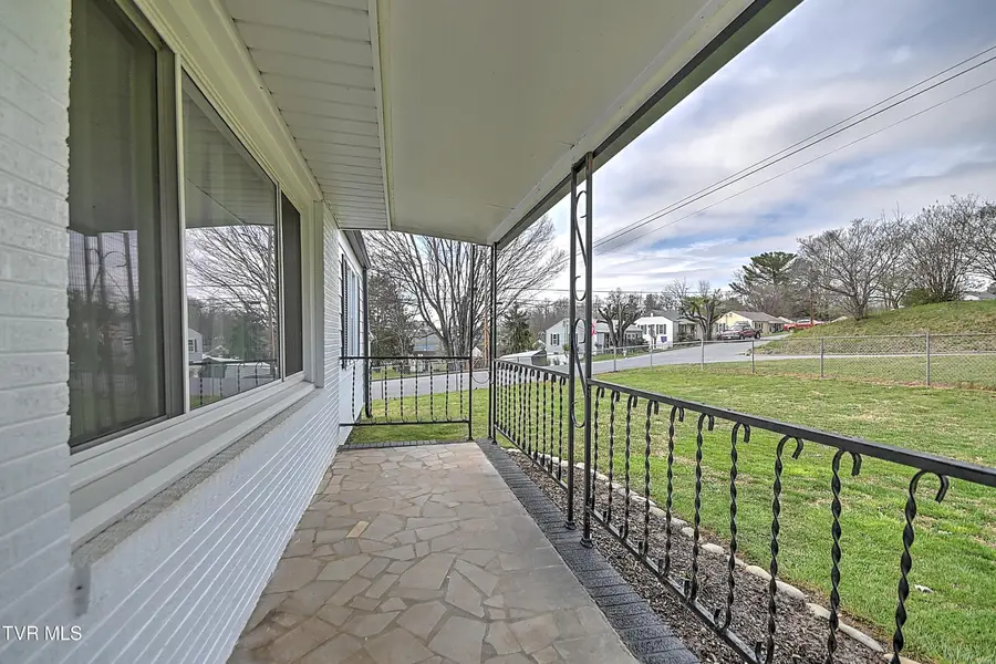 1017 Harding Avenue, Johnson City, TN 37604 - #3