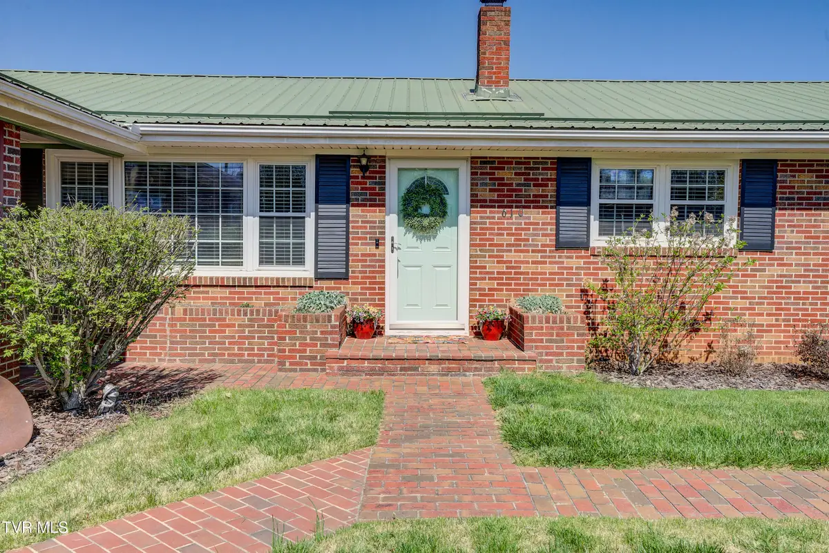 610 Ridgeview Drive, Johnson City, TN 37604 - #1