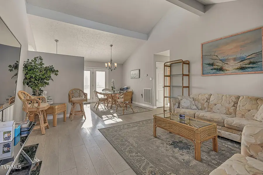 1023 Starling Drive, Kingsport, TN 37660 - #2