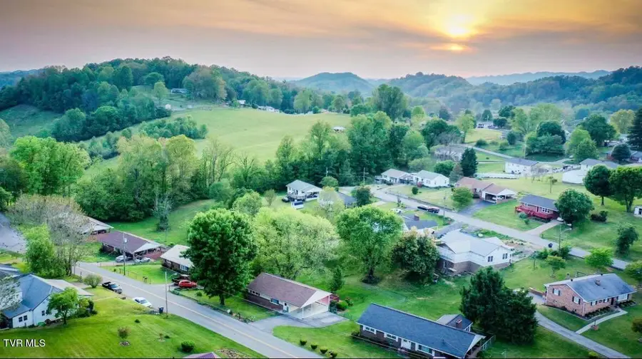 605 Bell Ridge Road, Kingsport, TN 37665 - #2