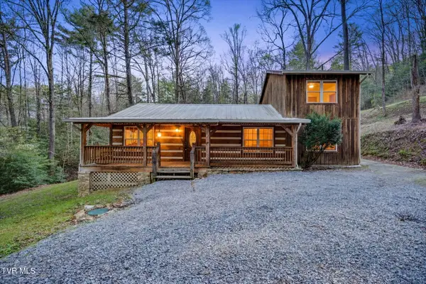 1072 Lower Paint Creek Road, Greeneville, TN 37743