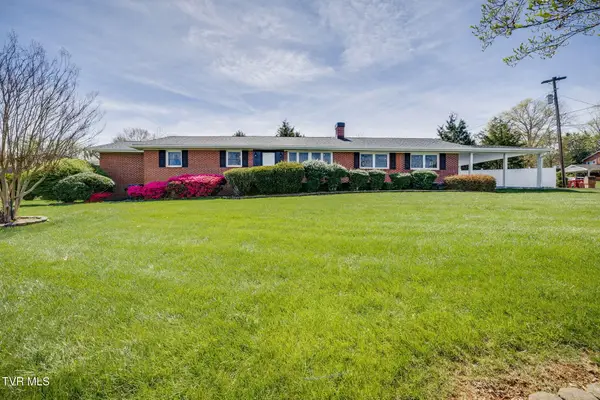 1500 Woodmont Drive, Johnson City, TN 37601