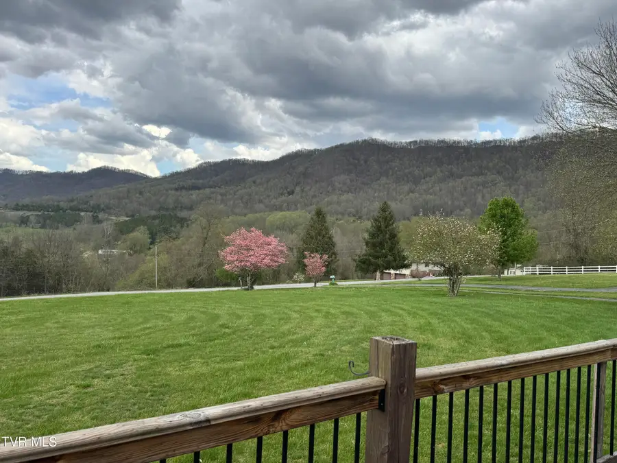 298 Rabbit Run Lane, Dryden, VA 24243 - #3