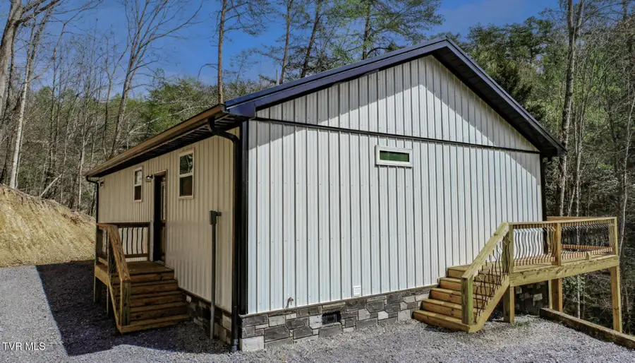 3040 Winding Way, Cosby, TN 37722 - #3