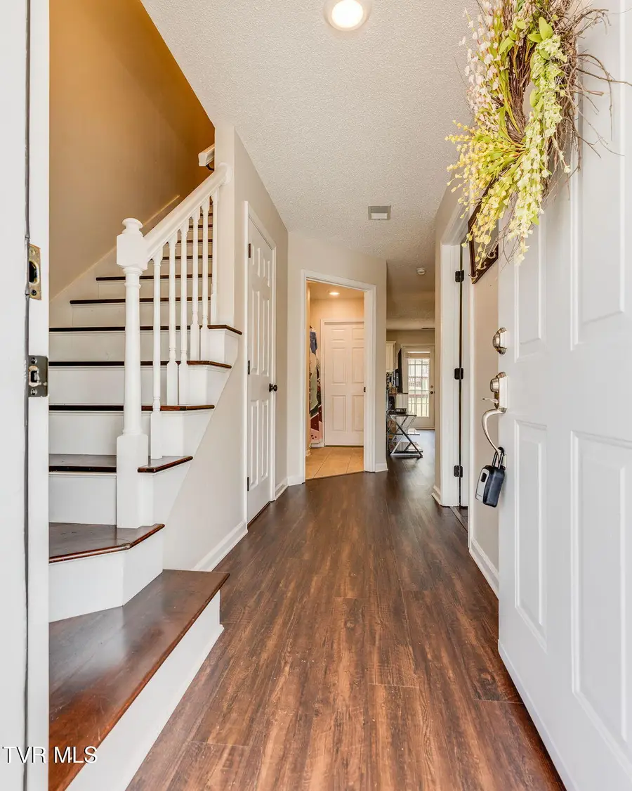 905 Milton Court #905, Kingsport, TN 37664 - #3