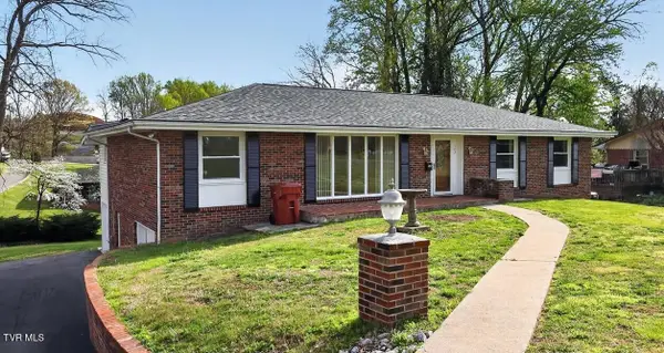 107 Dogwood Lane, Johnson City, TN 37604