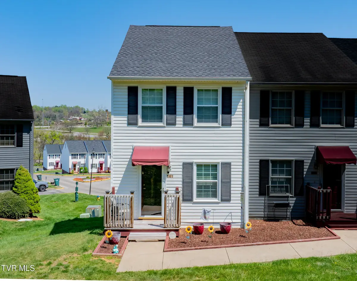 681 Beaverview Drive, Bristol, VA 24201 - #1