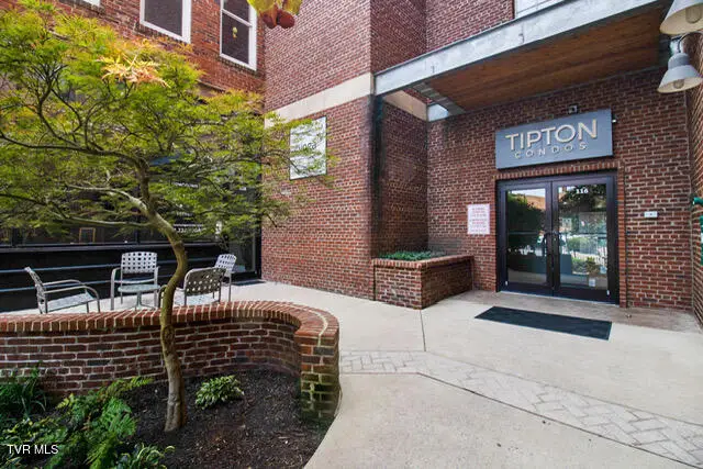116 Tipton Street #Apt 406, Johnson City, TN 37604 - #1