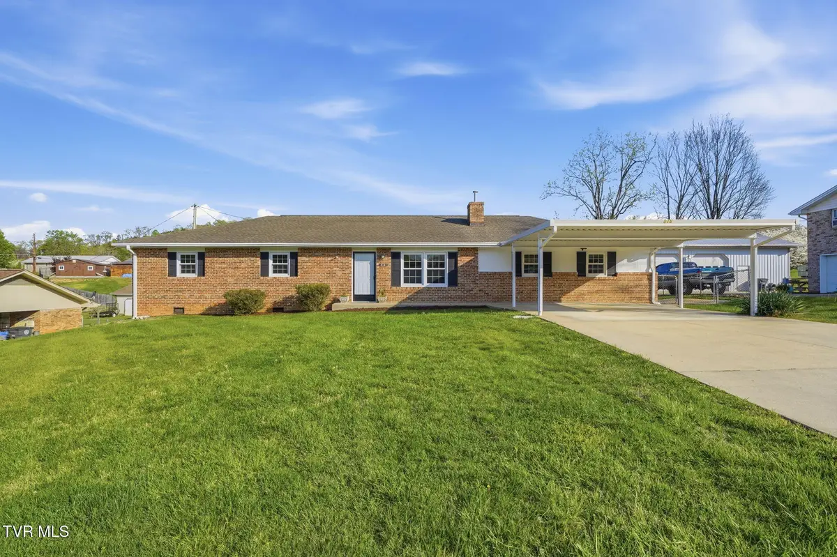 515 Poplar Street, Mount Carmel, TN 37645 - #1