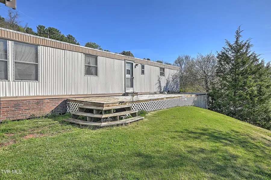 889 Piercetown Road, Butler, TN 37640 - #3