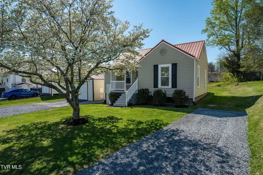 137 Mary Street, Johnson City, TN 37615 - #3