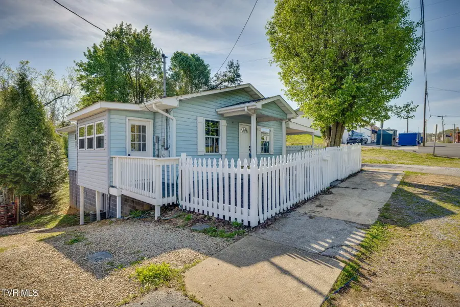 600 North Roan Street, Elizabethton, TN 37643 - #2