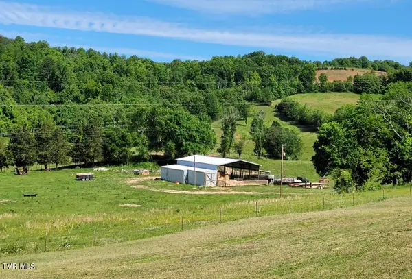 612 Grassy Valley Road, Whitesburg, TN 37891