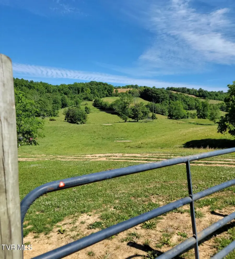 612 Grassy Valley Road, Whitesburg, TN 37891 - #3