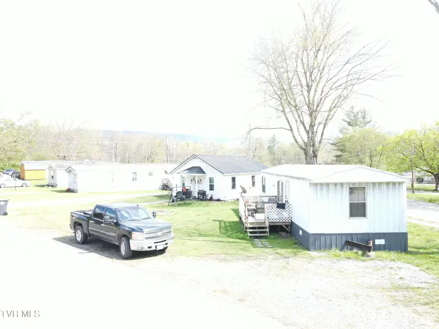2828 East 4th Avenue, Big Stone Gap, VA 24219 - #3