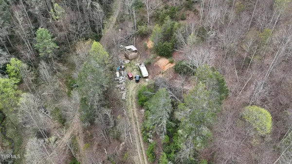 719 Simerly Creek Road, Hampton, TN 37658