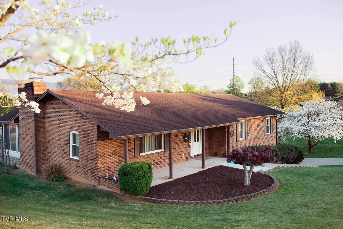 279 Scenic Drive, Bristol, TN 37620 - #1