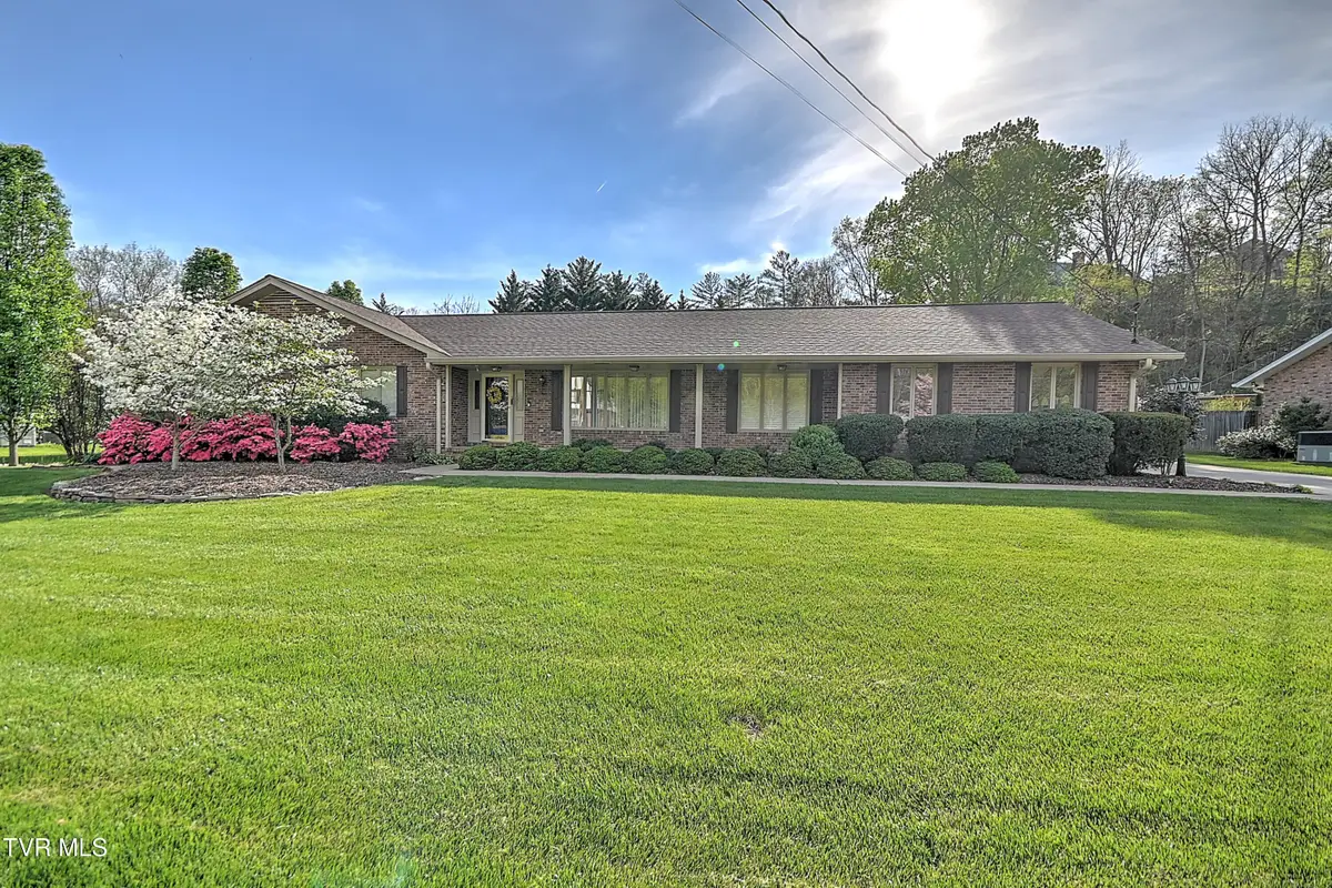 2704 Suffolk Street, Kingsport, TN 37660 - #1