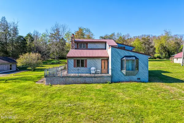 605 Redwood Drive, Mount Carmel, TN 37645