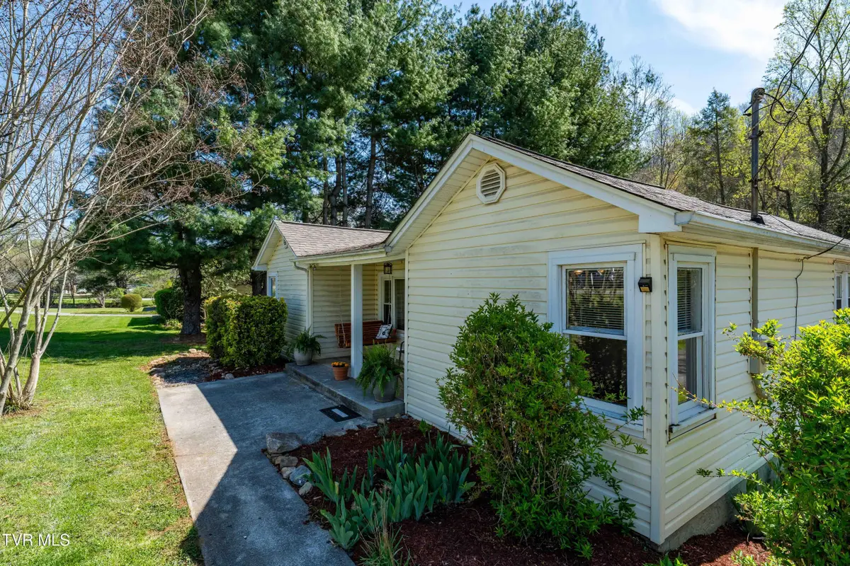 1676 Tn-91, Elizabethton, TN 37643 - #1