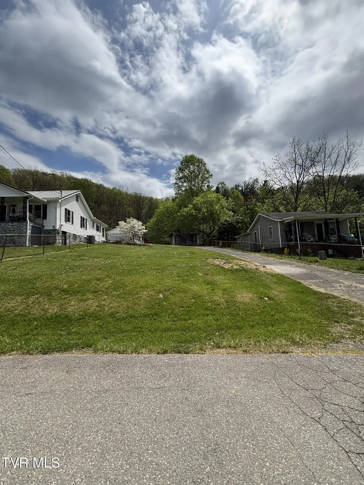 2806 Anderson Street, Bristol, TN 37620 - #1