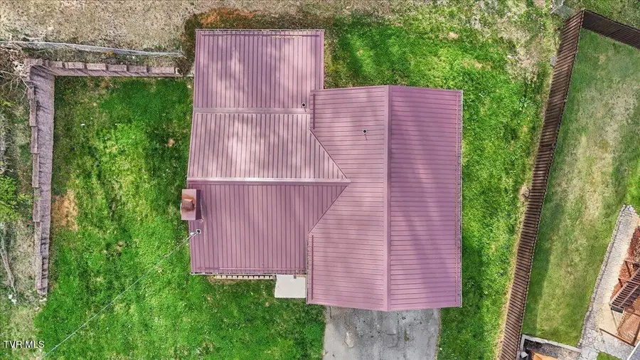 161 Massey Street, Elizabethton, TN 37643 - #3