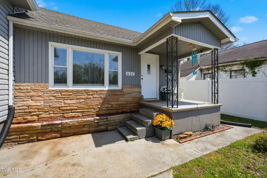 635 5th Street, Bristol, TN 37620 - #3