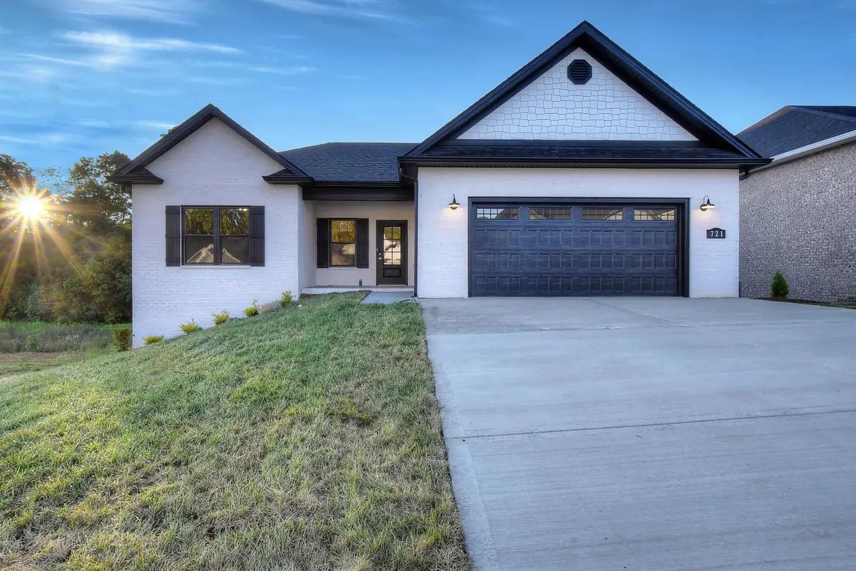 721 Hunts Terrace Drive, Kingsport, TN 37663 - #1