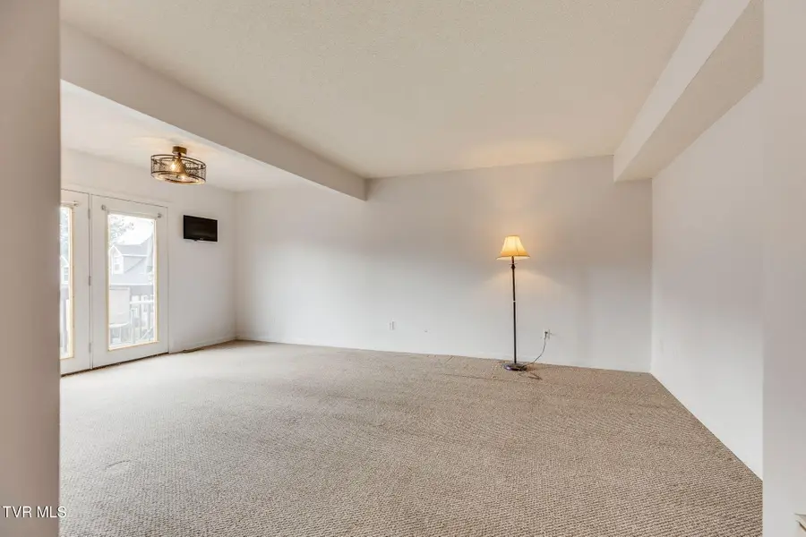 206 Cambridgeshire Court, Johnson City, TN 37615 - #3